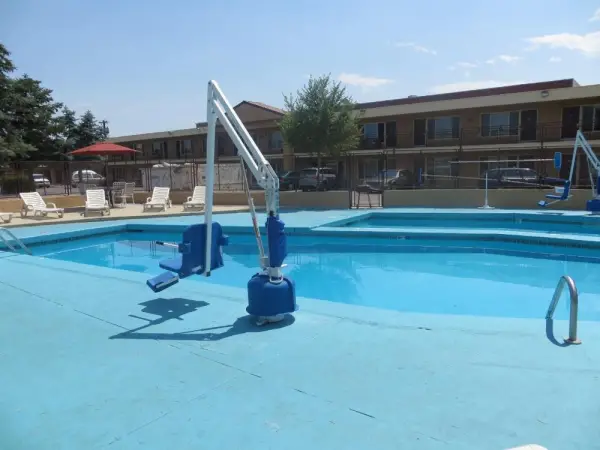TravelStar Inn & Suites Main image